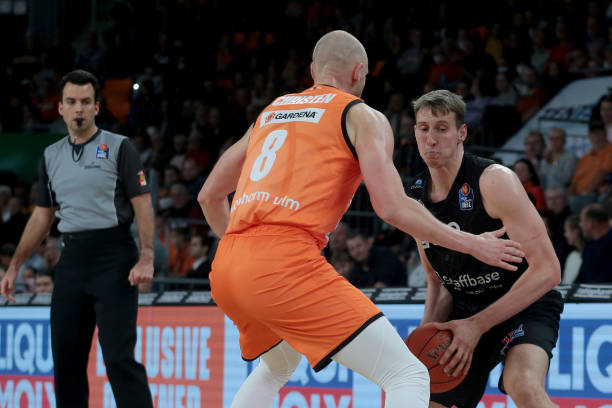 晰展现了两 晰展现了两